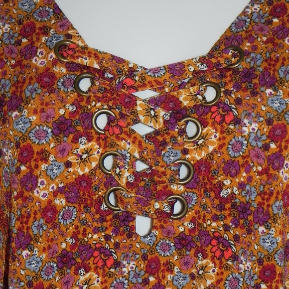 Gimmicks Women's Floral Long Sleeve Blouse Size Lg - Picture 3 of 9